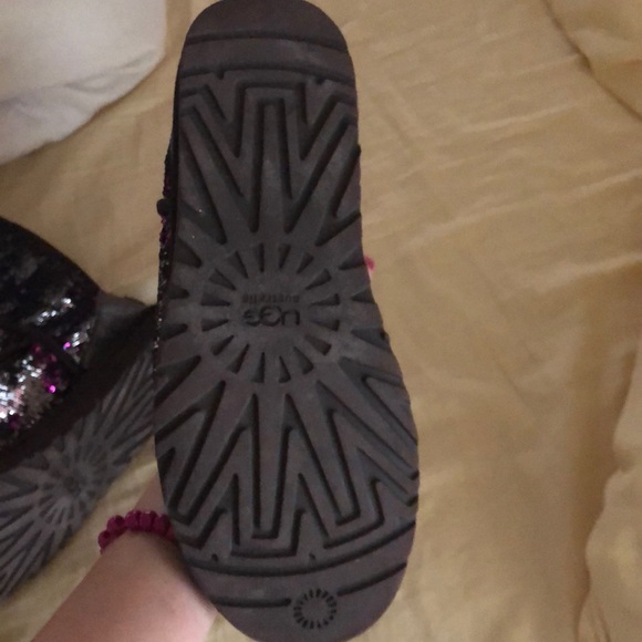 Ugg Boots - Picture 5 of 6